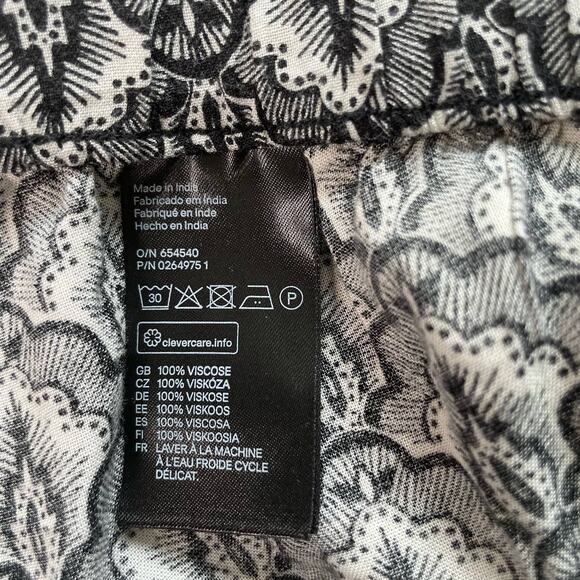 H&M Harem Trouser Pants Floral All Over Pattern Elastic Waist Pocket Black 4 - Picture 10 of 13